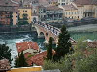 Ponte Verona - Foto di Davide Dalese da Pixabay 