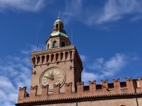Bologna Torre Orologio Palazzo Comunale