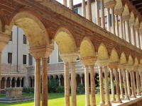 Verona Chiostro - Foto di Sahra_X da Pixabay 