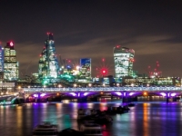 Londra - Tamigi - Sky Line