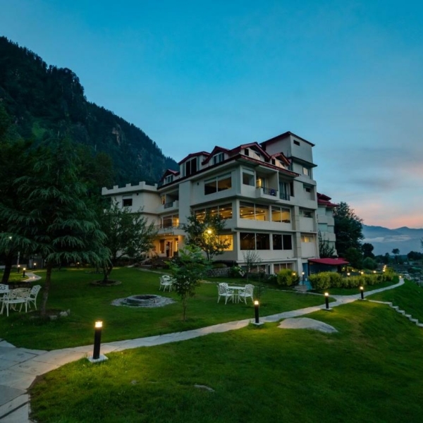 The Allure Grand Resort - A Riverside Resort and Spa